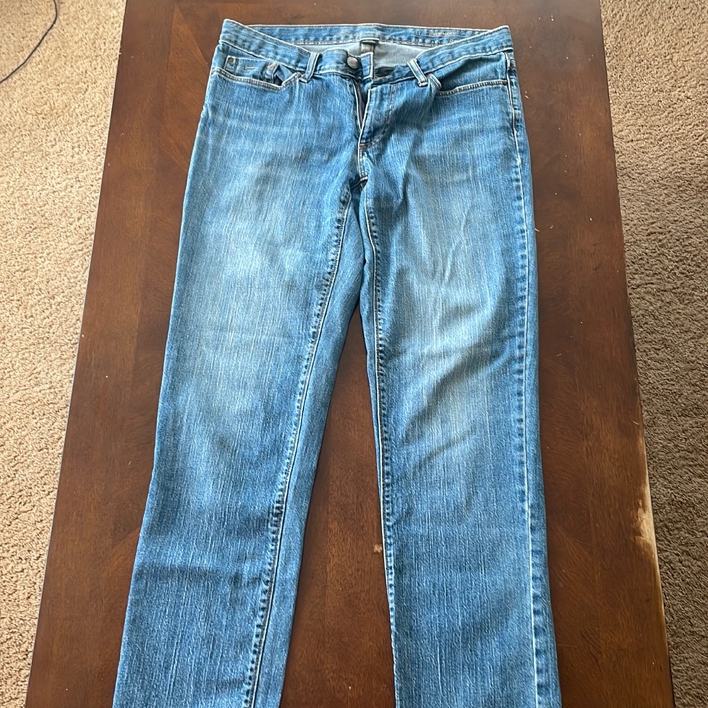 Eddie Bauer size - 6 style- boyfriend relaxed leg some signs of wear at bottom